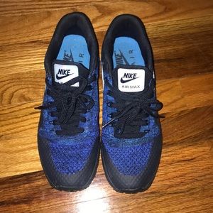 Nike FlyKnit AirMax 1